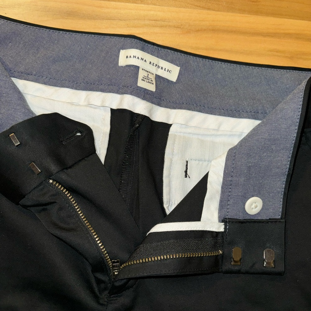 Banana Republic Classic Black Pants Women’s Size 2
